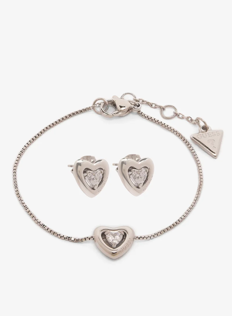 جس سوار وقلادات على شكل قلب كريستالي